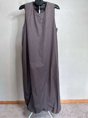 Zara Minimalist Bubble Hem Maxi Dress Large